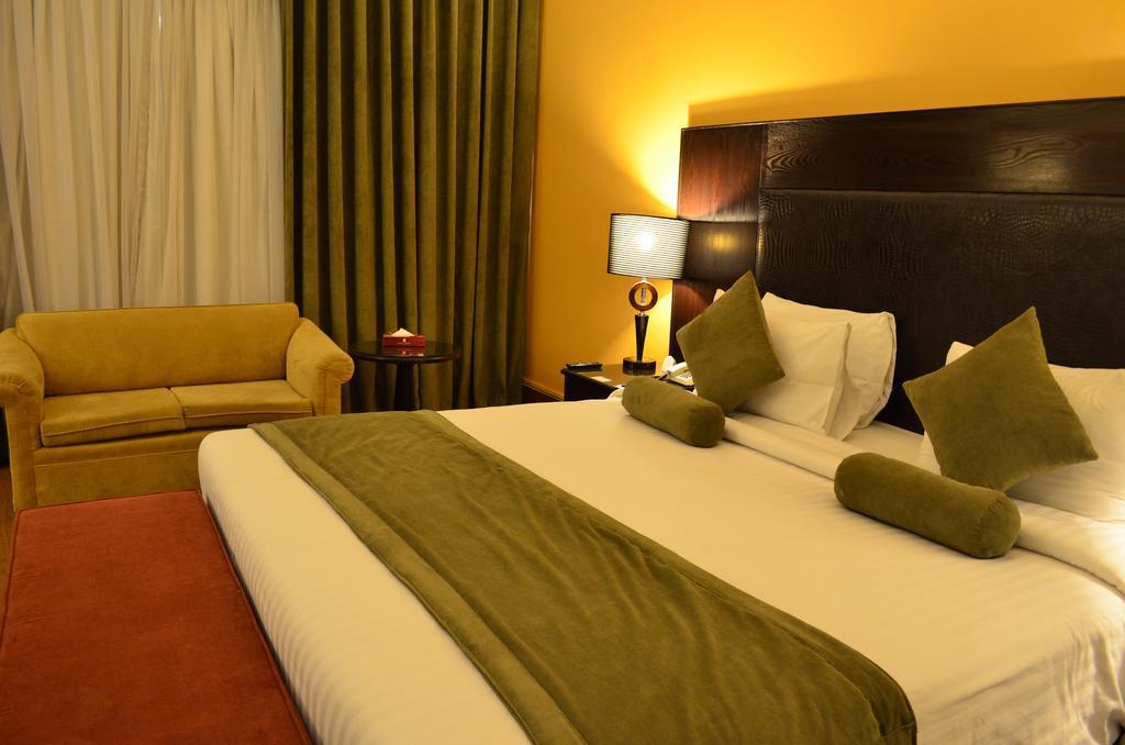Smart Hotel ลาฮอร์ ห้อง รูปภาพ