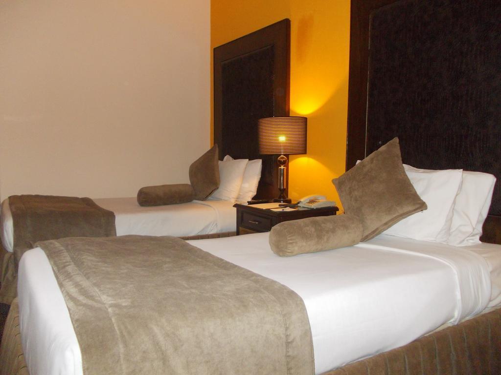 Smart Hotel ลาฮอร์ ห้อง รูปภาพ