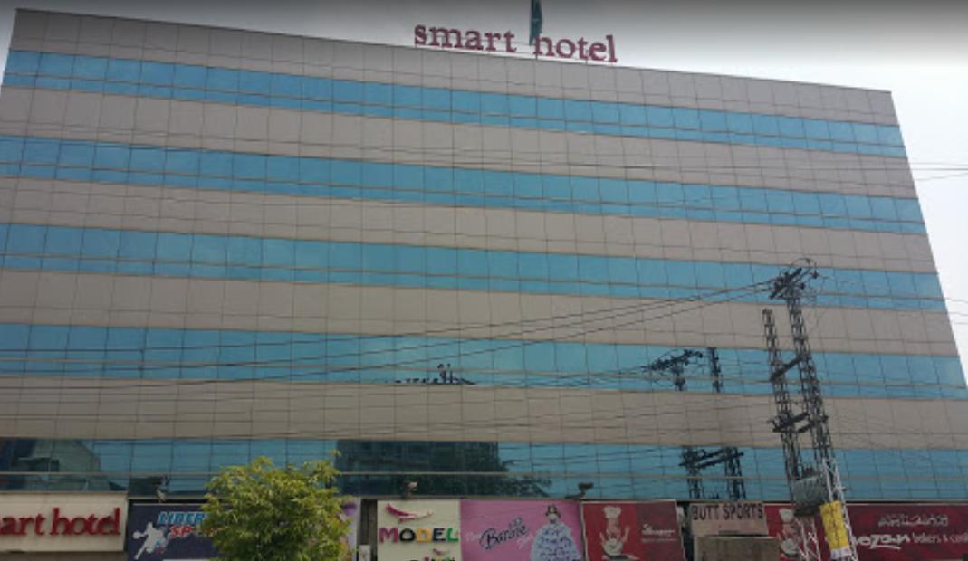 Smart Hotel ลาฮอร์ ภายนอก รูปภาพ
