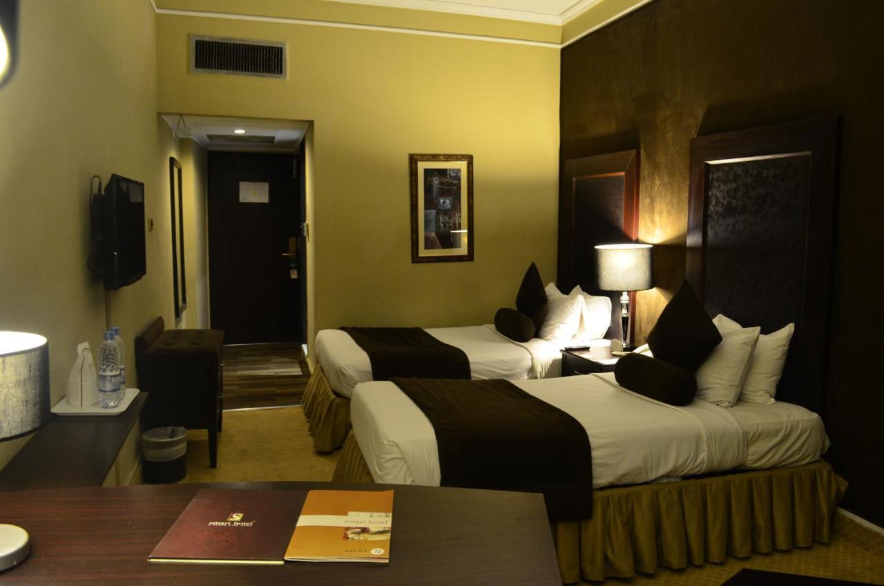 Smart Hotel ลาฮอร์ ภายนอก รูปภาพ
